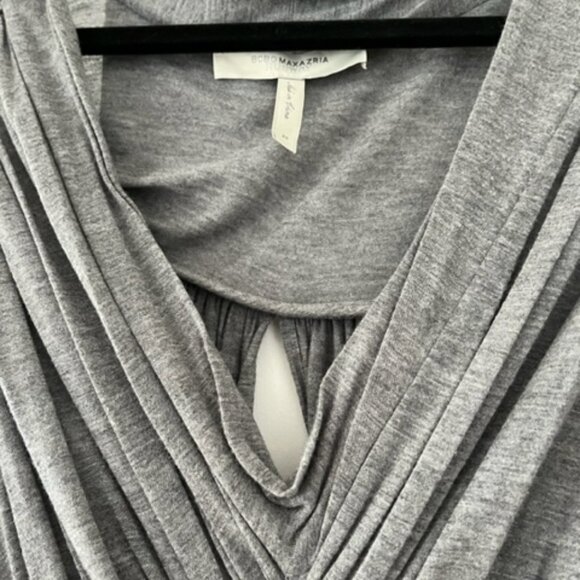BCBG MAXAZRIA - ELEGANT GREY LINED DRESS IN 100% SILK - WORN ONCE - Picture 1 of 6